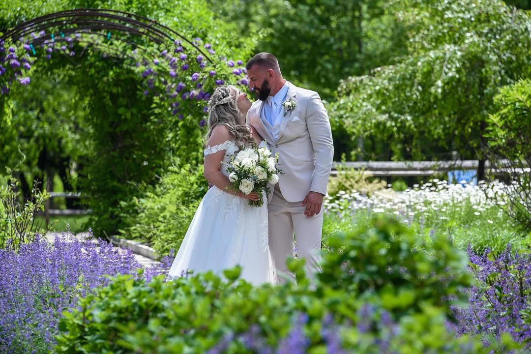 New York Couples Love The Promise Gardens